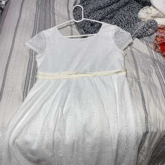 Dress - Picture 1 of 3